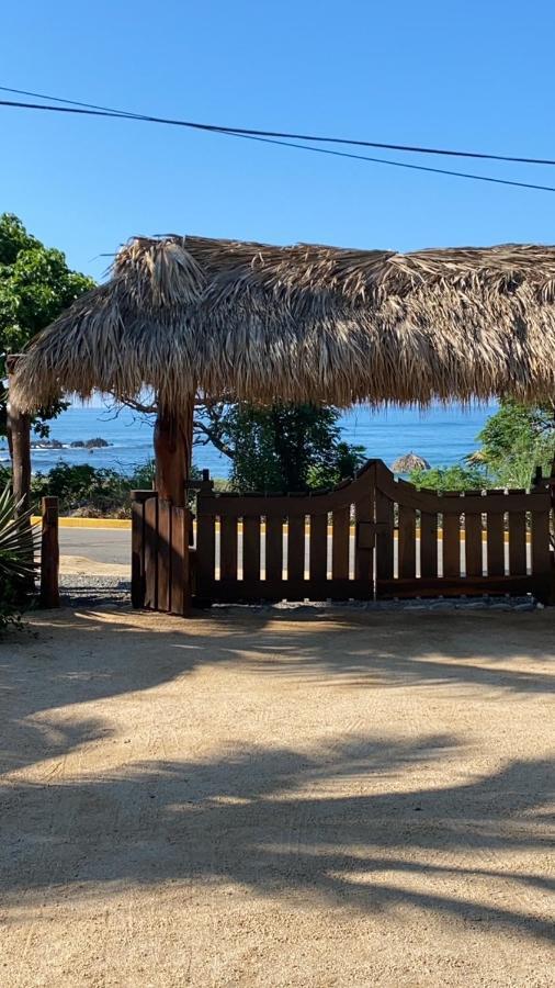 Hotel Bajito Bay Troncones Esterno foto